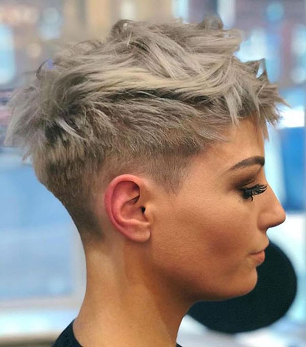 Bilder mit Pixie Haarschnitt 5