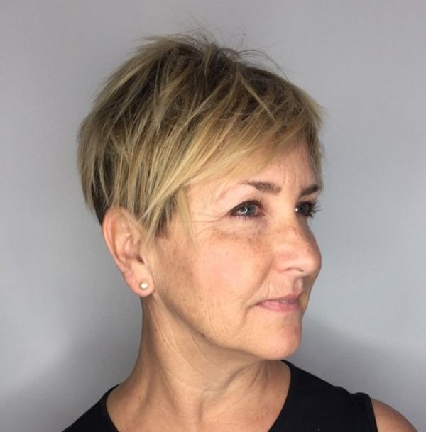 Moderner Pixie Cut fr ltere Frauen 1