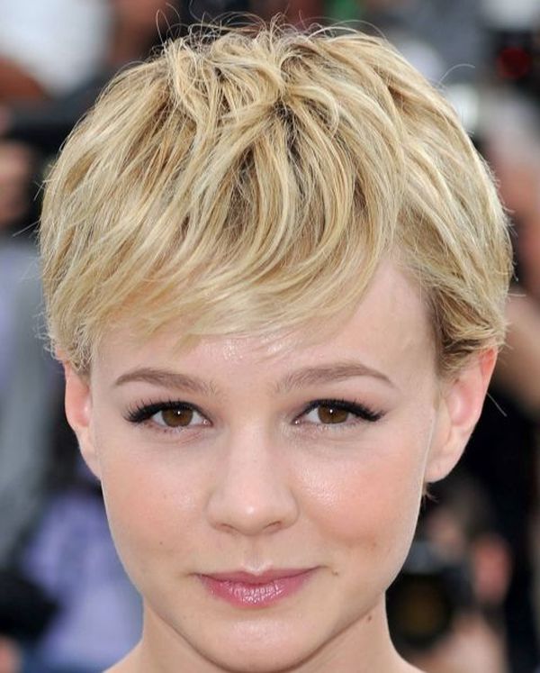 Pixie Cut mit Kurzem Pony 4