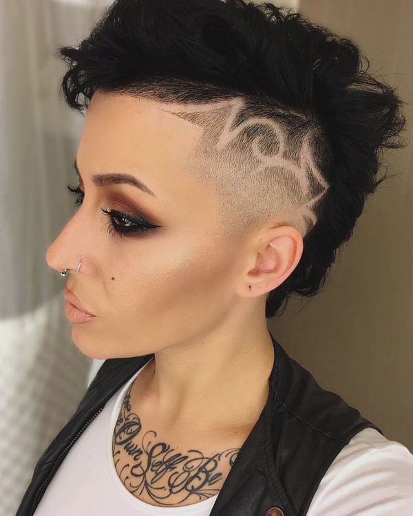 Kurzhaarfrisuren Sidecut auf einer Seite 2
