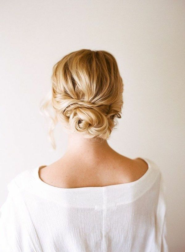 Leichte Hochsteckfrisuren fr lange Haare 4