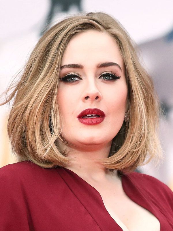 Die besten Frisuren fr runde Gesichter und mittellange Haare 1