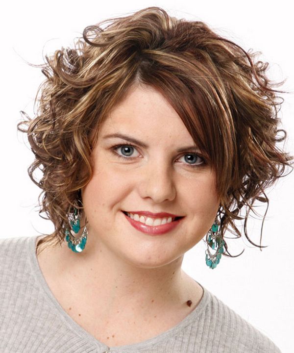 Frisuren fr mollige Frauen mit einem runden Gesicht 1