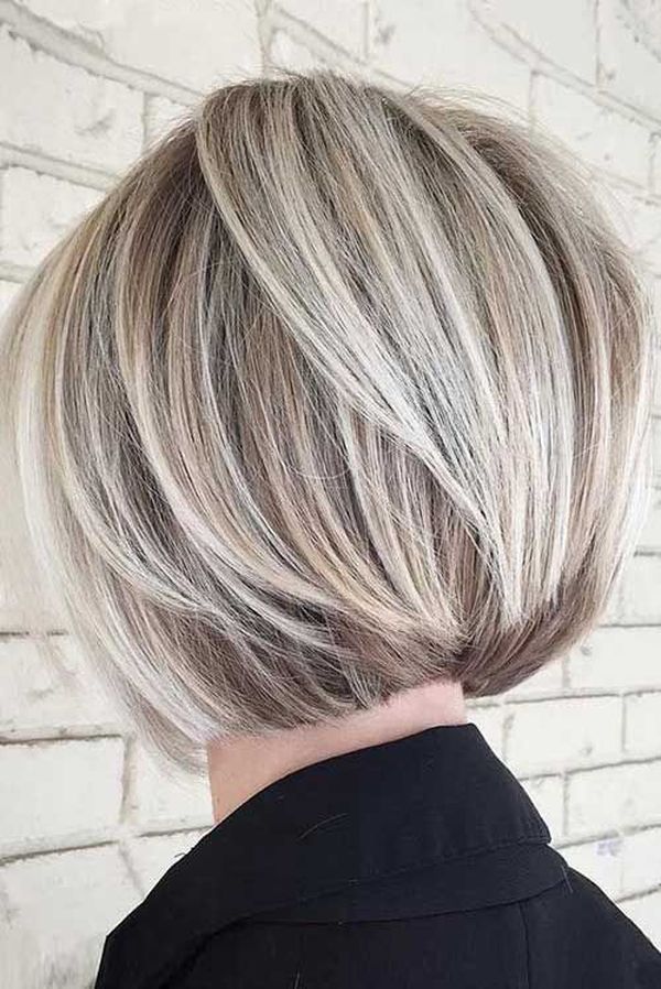 Kurze Haare mit Balayage 4