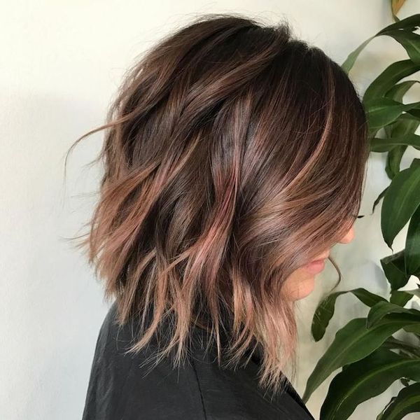Kurze Haare mit braunblonden Strhnen 6