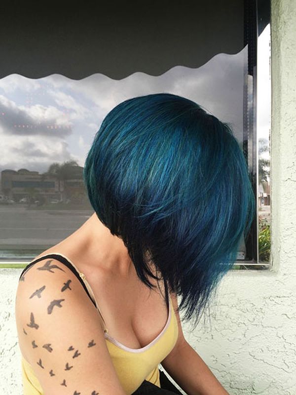 Moderne Trends der dunkelblauen Haare 1