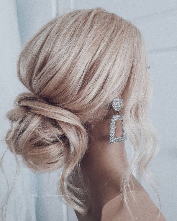 Messy Bun für lange Haare