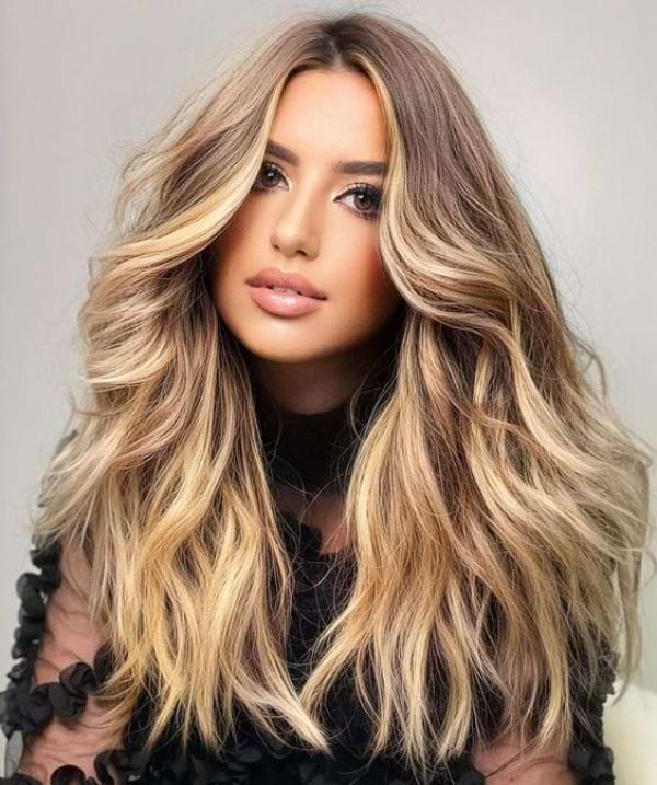 Aschblonde Balayage