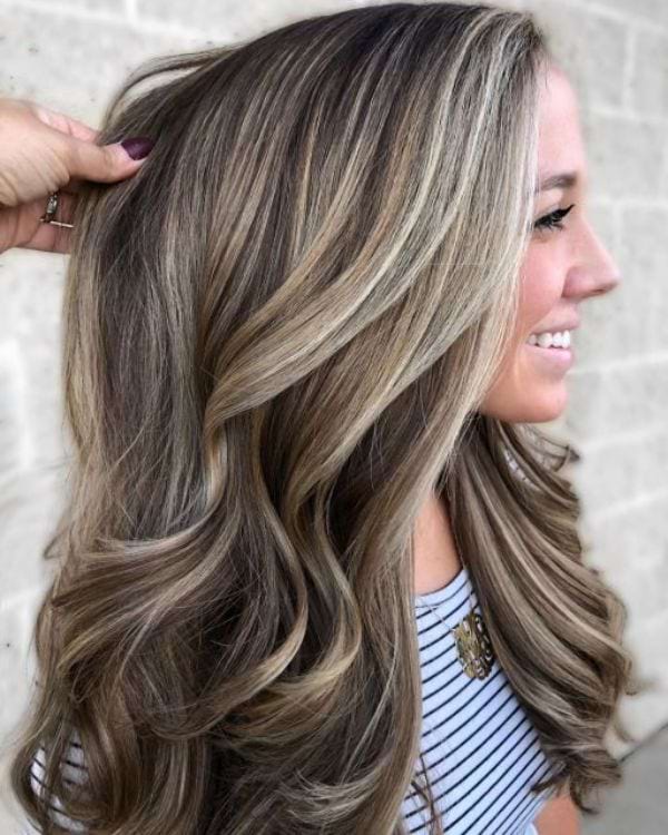 Kuehles Dark Brown mit aschblonden Akzenten