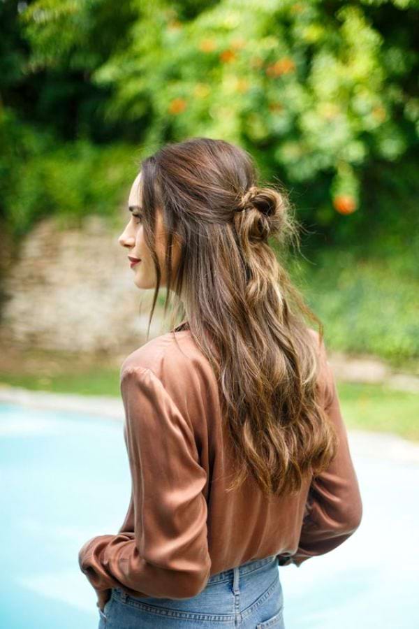 Laessiger Half-Bun