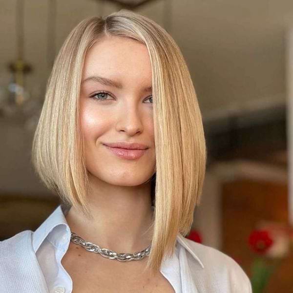 Asymmetrischer Clavi Cut