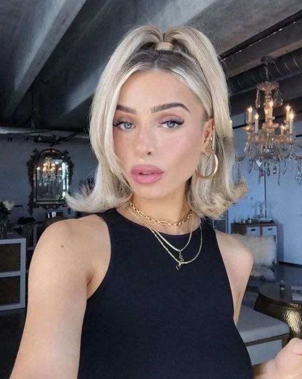 Half-up-Ponytail