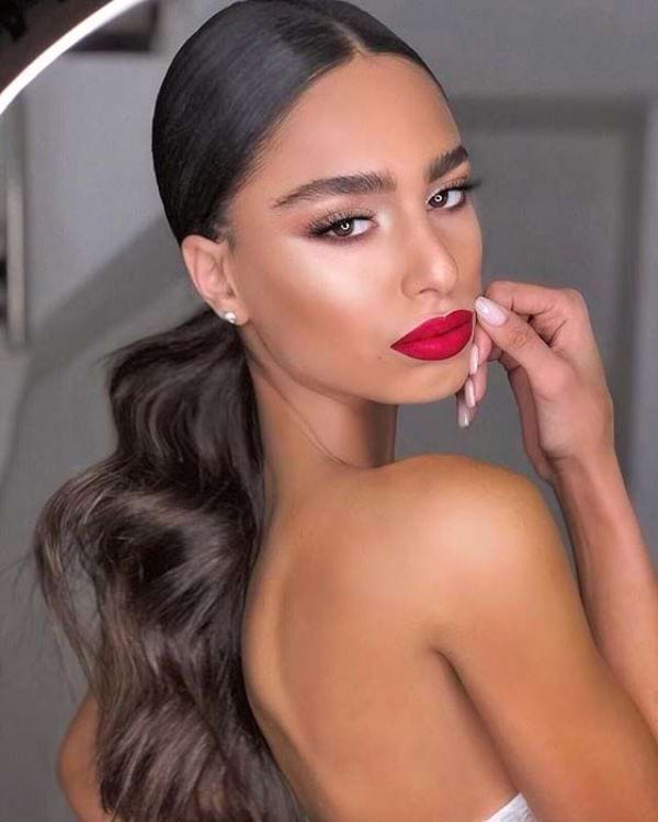 Sleek Ponytail