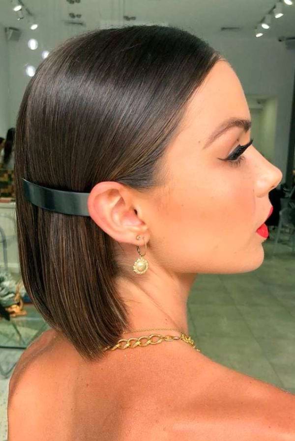 Sleek Short Cut