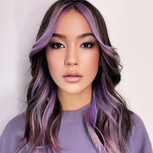 So pflegen Sie Ihre lila Haare