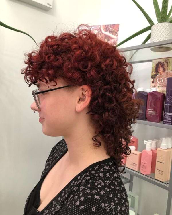 Vokuhila-Frisuren Locken