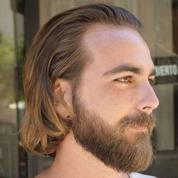 Mittellange Haare