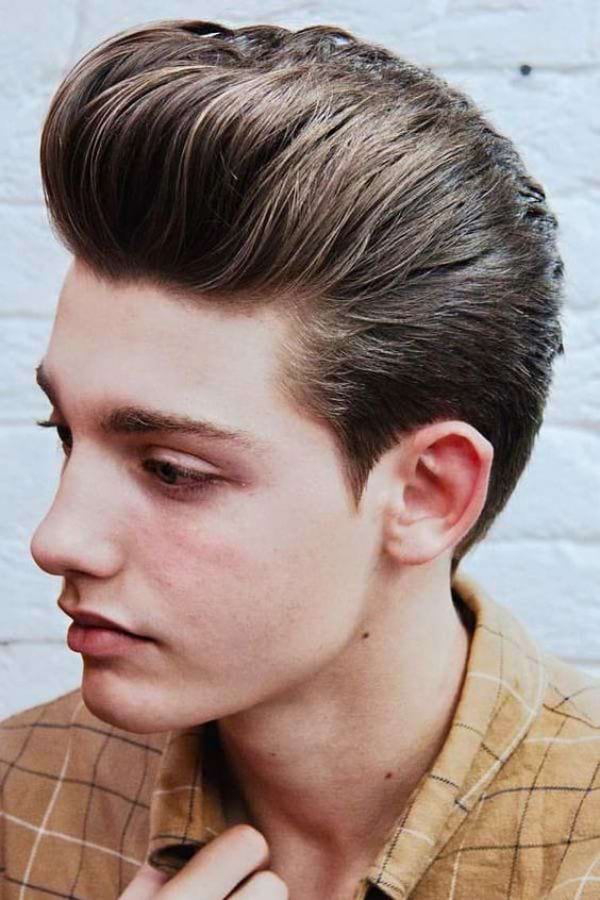 Der Pompadour Haarschnitt