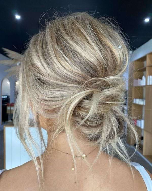 Der beste Dutt fuer feines Haar