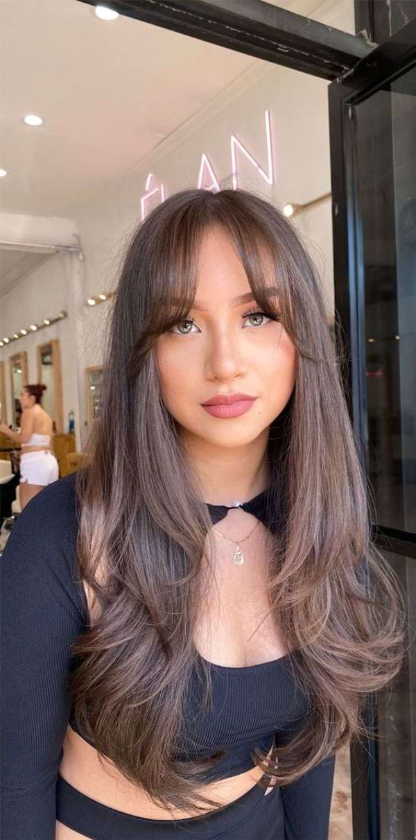 Stufenschnitt lange Haare fuer Frauen